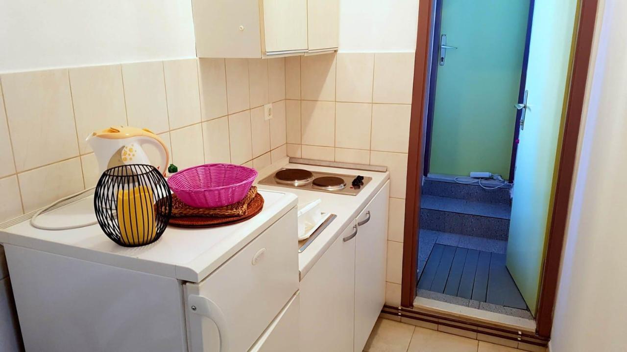 ילסה Apartmani Tina מראה חיצוני תמונה